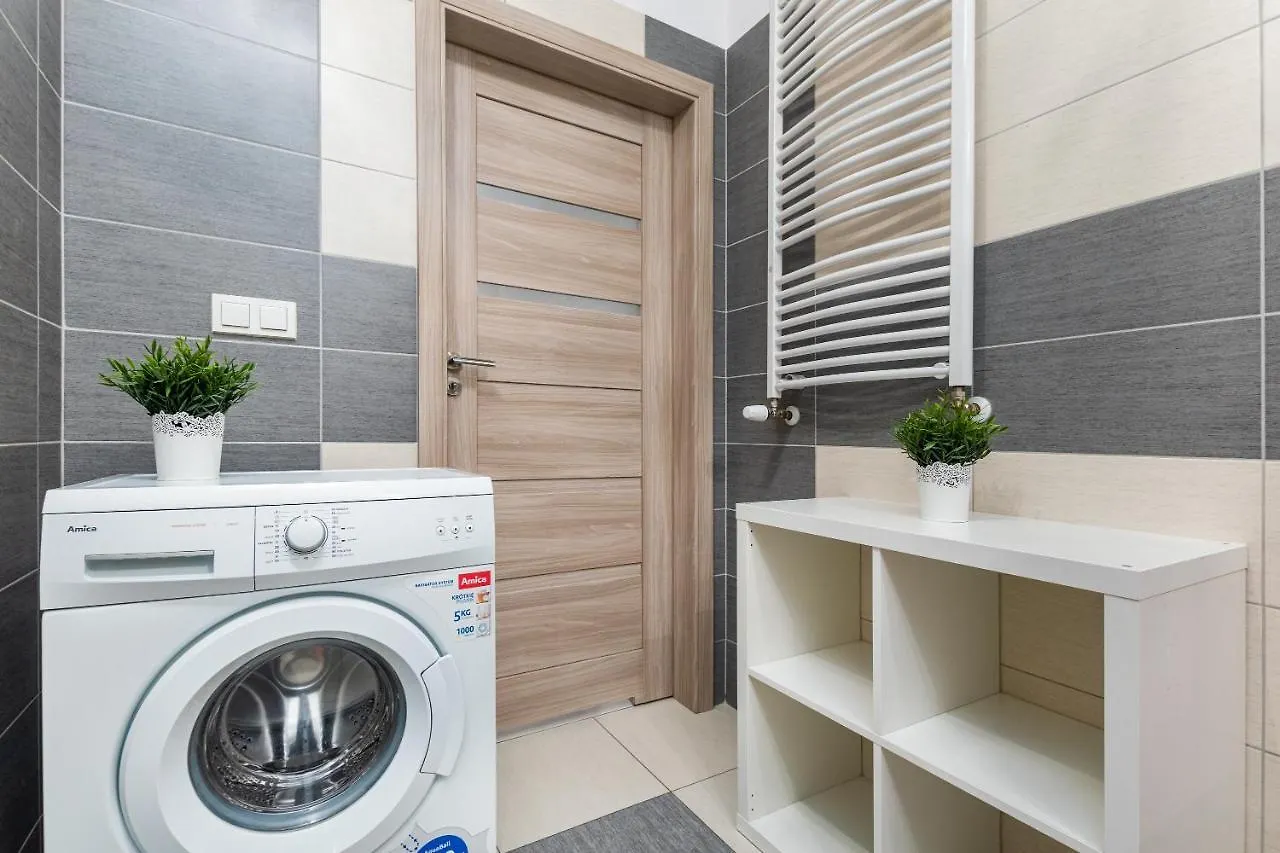 Al Krakowska 291A By Homeprime وارسو بولندا